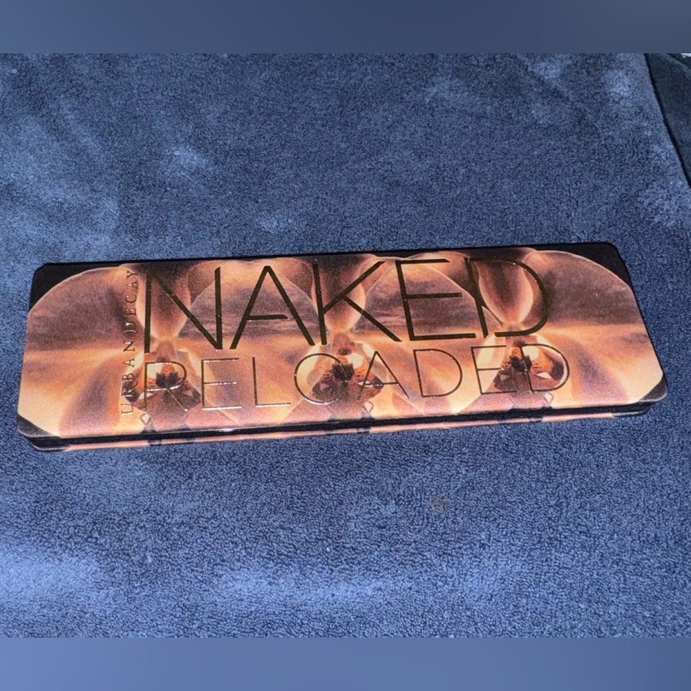 Urban Decay Naked Reloaded Eyeshadow Palette